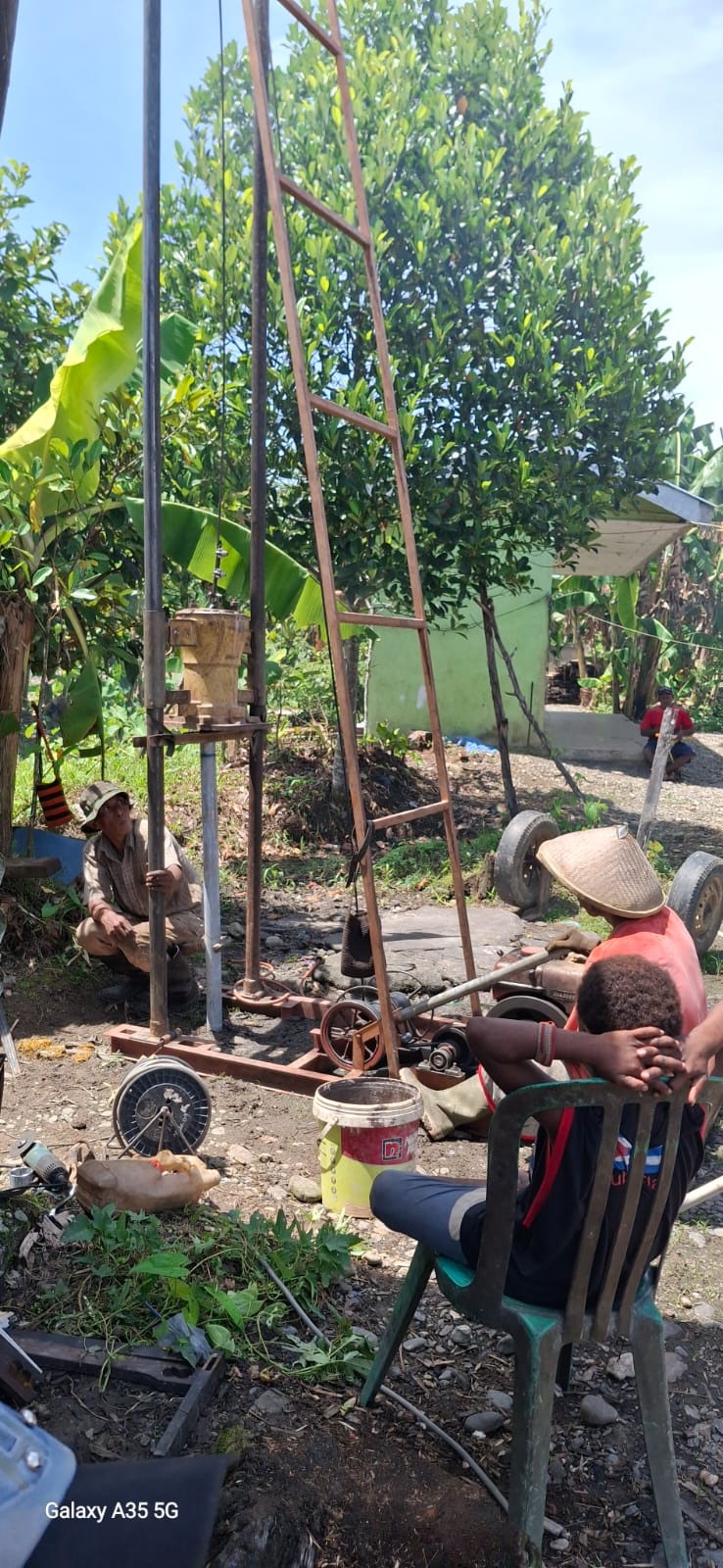 Tujuh Sumur Bor Rampung, Warga Utikini II Kini Lebih Mudah Akses Air Bersih