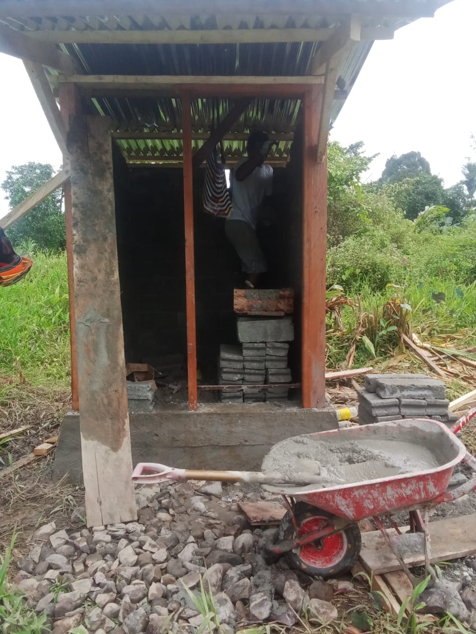 Tahap pembangunan beberapa unit MCK