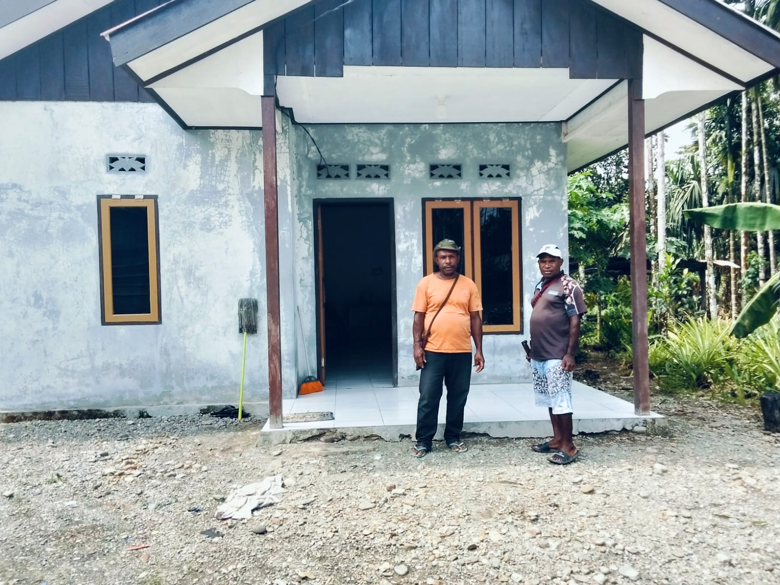 PEMERINTAH KAMPUNG BINTANG LIMA BANGUN 12 RUMAH LAYAK HUNI UNTUK WARGA