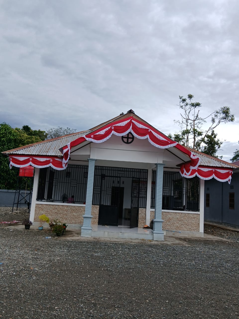 Suasana Kantor Kampung Utikini I