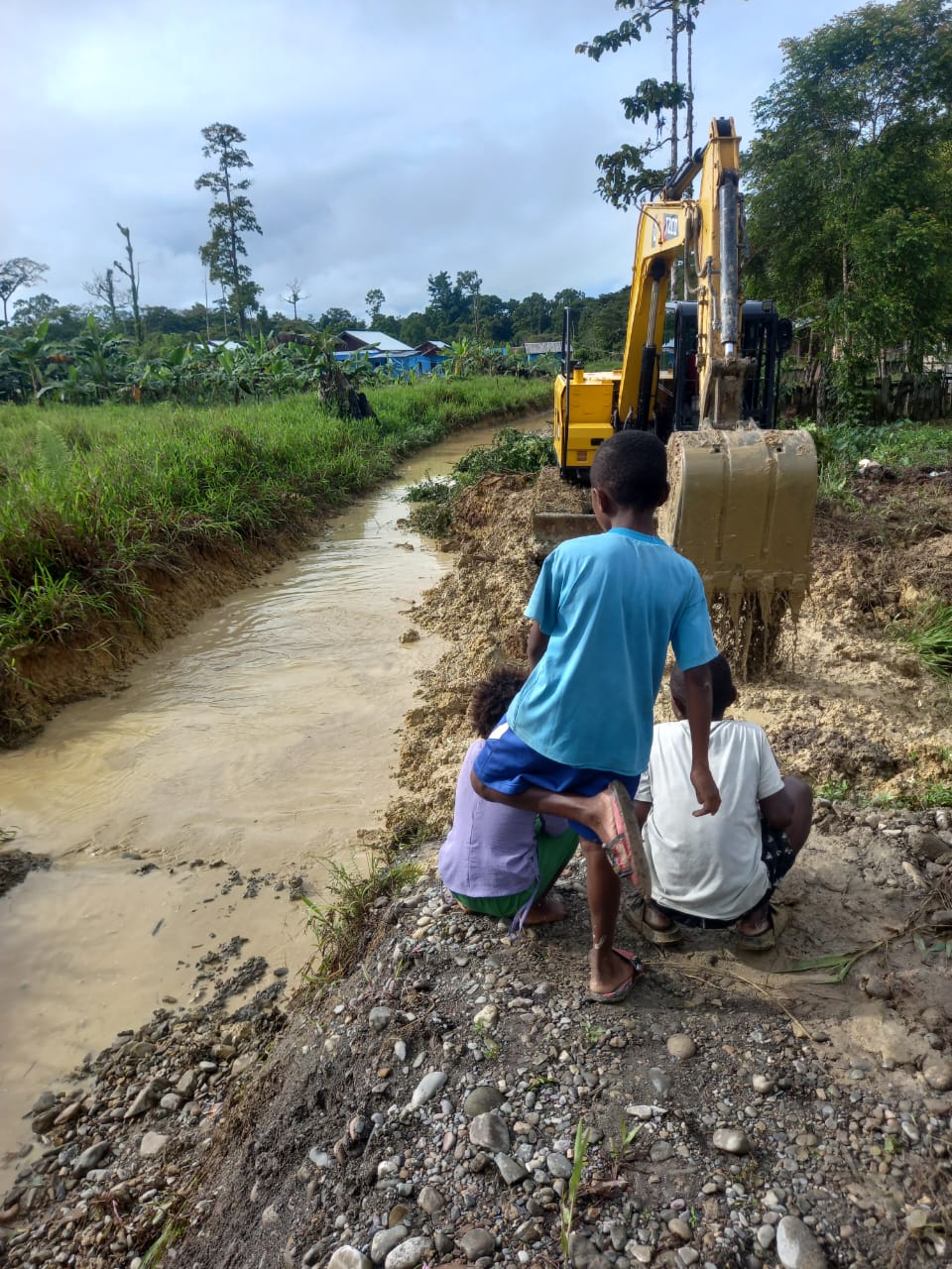 MAKSIMALKAN NORMALISASI SUNGAI ANTISIPASI BANJIR DAN BUKA LAHAN PENGEMBANGAN PERTANIAN WARGA