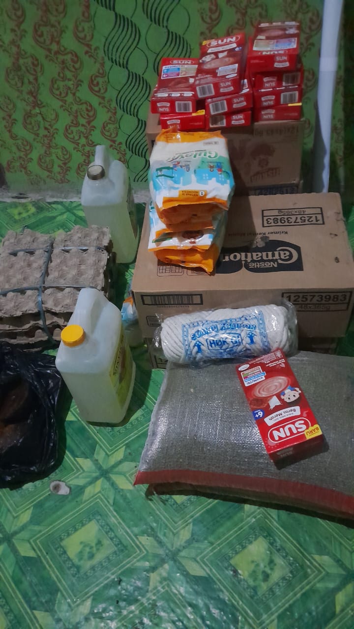 Bahan makanan yang akan disalurkan kepada masyarakat
