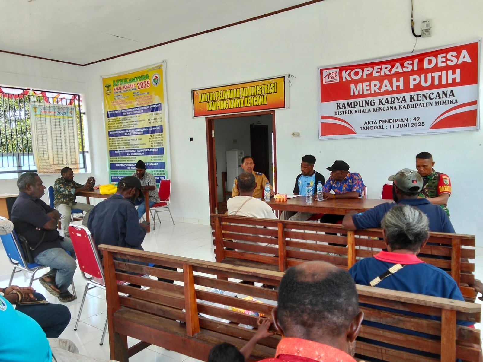 Suasana pertemuan terkait musyawarah desa khusus terkait Koperasi merah putih