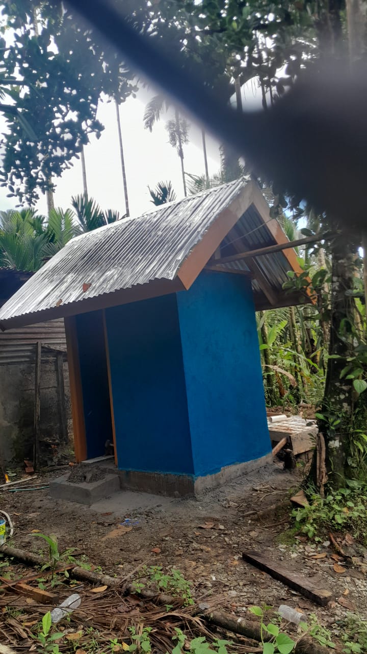 MCK di Kampung Bintang Lima yang sudah selesai dikerjakan
