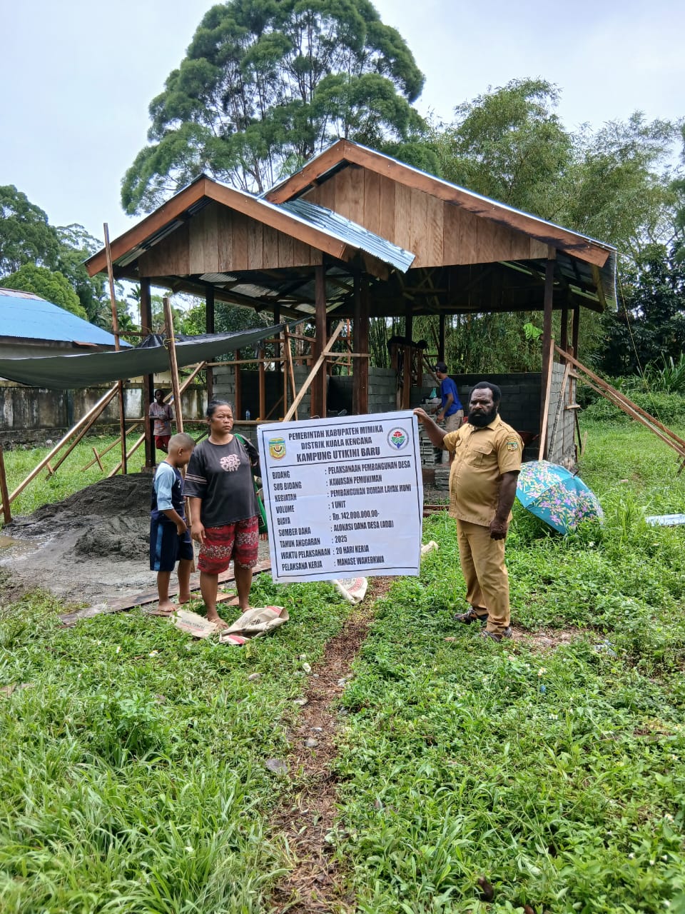 Rumah layak huni di Kampung Utikini I dalam tahap pembangunan